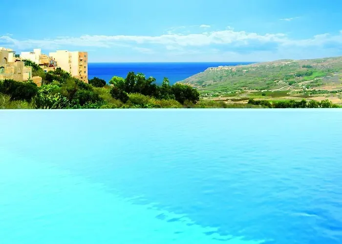 Villa Fifty-four Edge Pool House - Gozo Il-Pergla